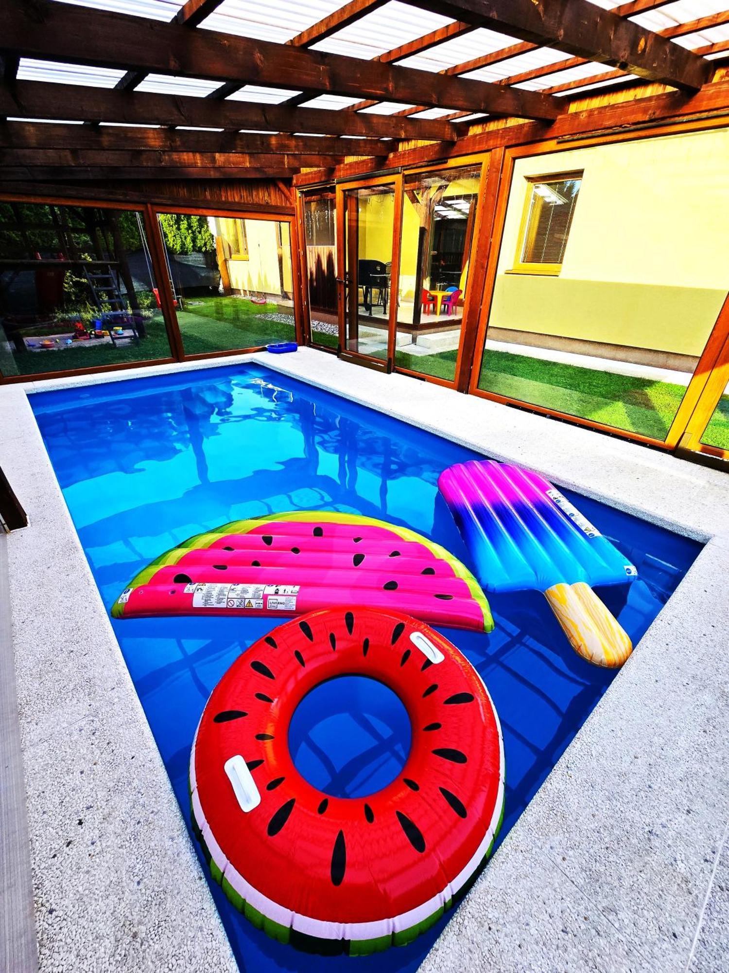 Vila Max - Whirlpool & Bazen & Sauna Velke Losiny Exterior photo